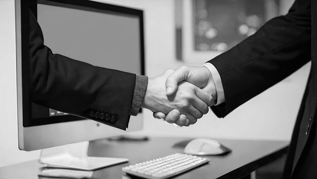 business-correspondence-640x480-89504559.jpeg