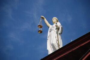 court-640x480-71980725.jpeg