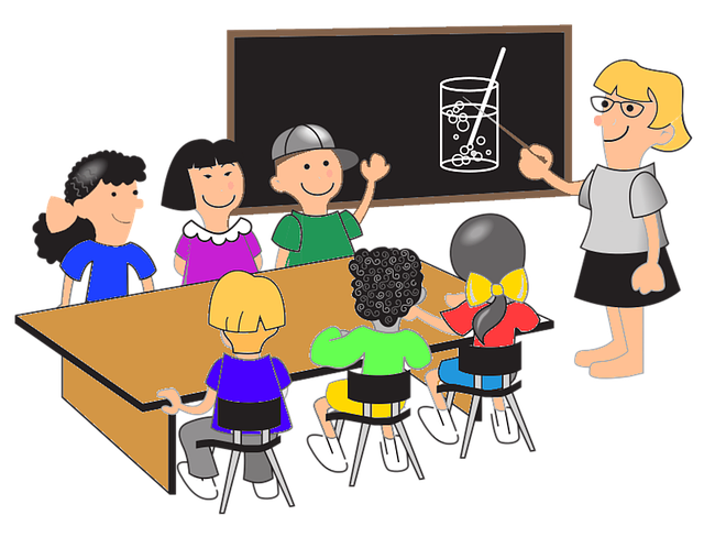 school-640x480-46243682.png