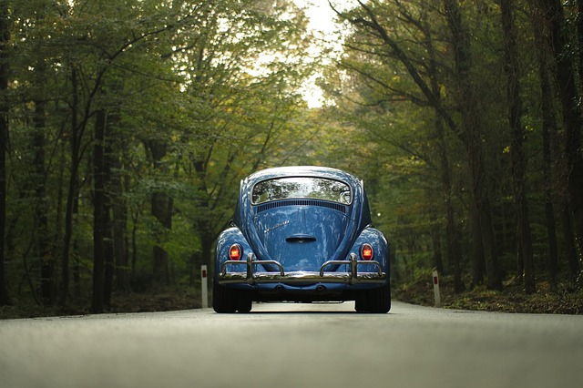 vehicle-640x480-42193591.jpeg