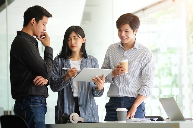 meeting-minutes-and-board-resolutions-640x480-94076987.jpeg