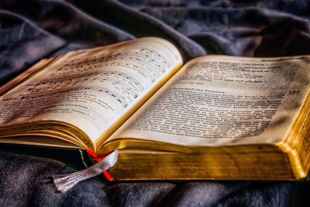 Scientific Books and Textbooks