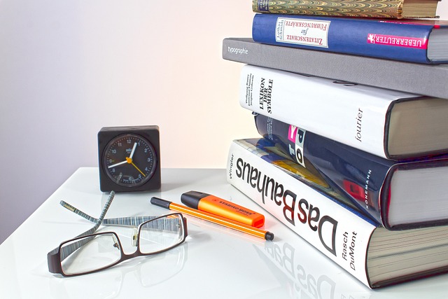 Scientific Books and Textbooks