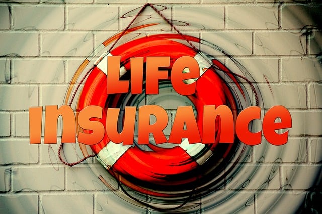 insurance-claim-documents-640x480-52382030.jpeg