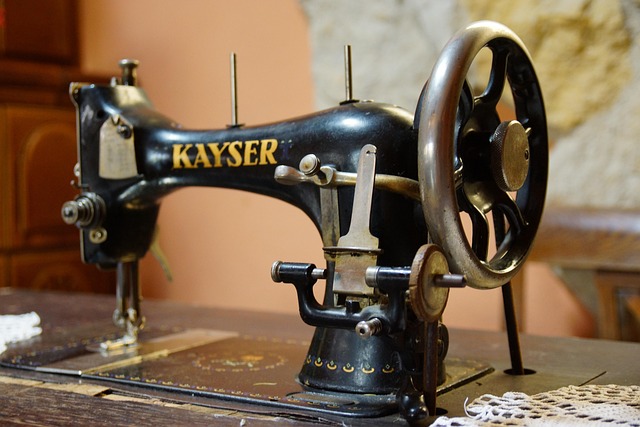 Machine Specifications and Descriptions