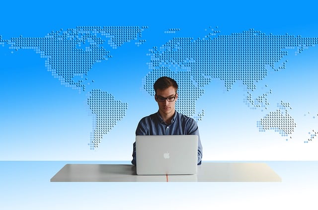 business-correspondence-640x480-54516452.jpeg