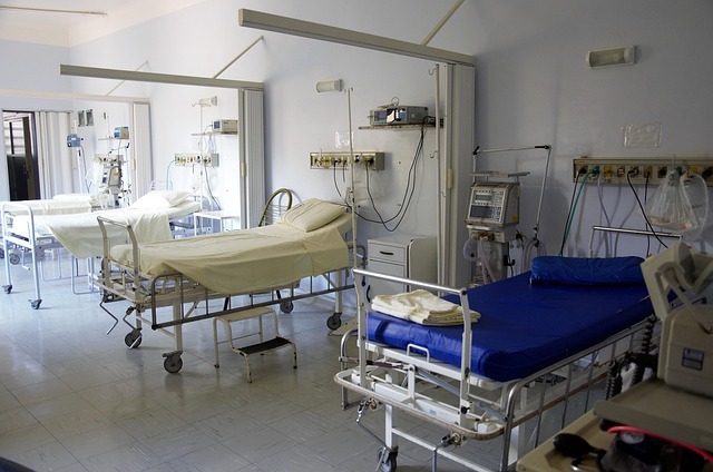 hospital-admission-forms-640x480-28015040.jpeg