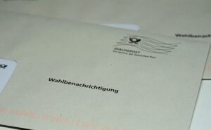 letters-of-recommendation-640x480-4013919.jpeg