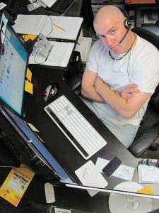 maintenance-and-service-manuals-640x480-83017887.jpeg