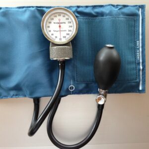 Translation Services for Medical Device Manuals UK: Navigating Distribution with Localized Literature