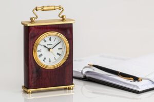 Mastering Cross-Border Communication: Professional Translations for UK Meeting Minutes & Board Resolutions