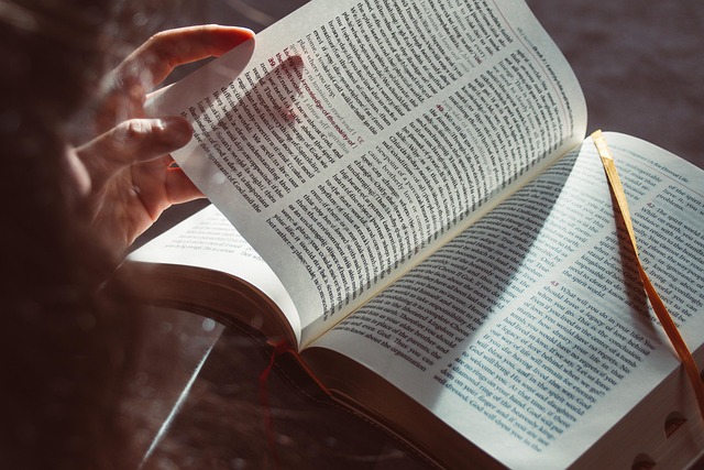 Scientific Books and Textbooks