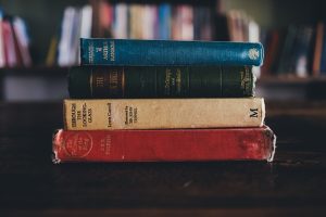scientific-books-and-textbooks-640x480-27572450.jpeg