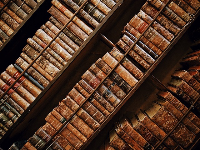 Scientific Books and Textbooks