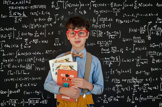 academic-transcripts-640x480-26372191.jpeg