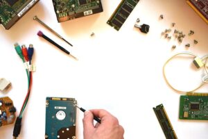 maintenance-and-service-manuals-640x480-80771421.jpeg