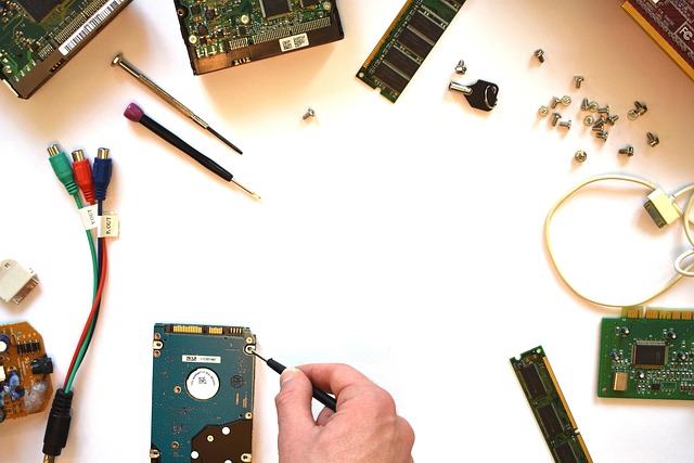 maintenance-and-service-manuals-640x480-80771421.jpeg