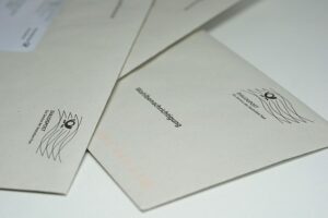 scholarship-applications-and-letters-640x480-49877159.jpeg
