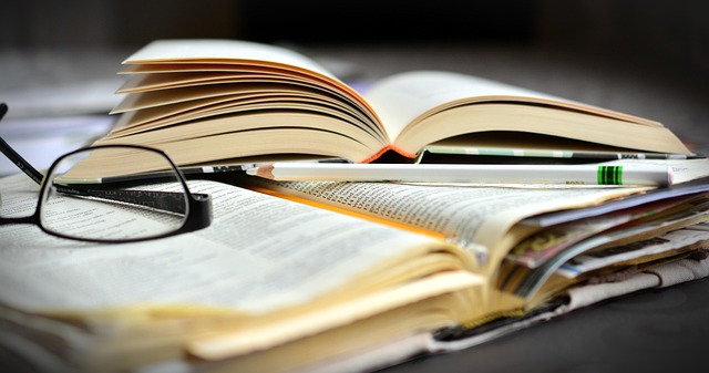 Scientific Books and Textbooks