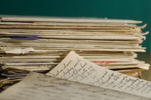 academic-reference-letters-640x480-15995993.jpeg