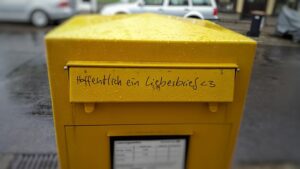 academic-reference-letters-640x480-43760245.jpeg