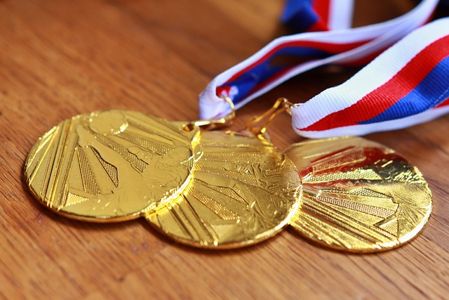 academic-awards-and-honors-640x480-39576117.jpeg