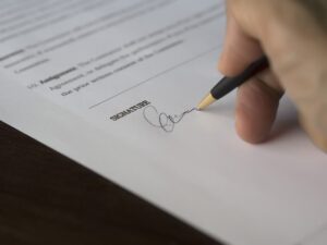 corporate-tax-documents-640x480-83174292.jpeg