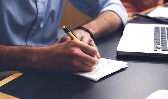 Global Education Bridge: Translating Lecture Notes for All