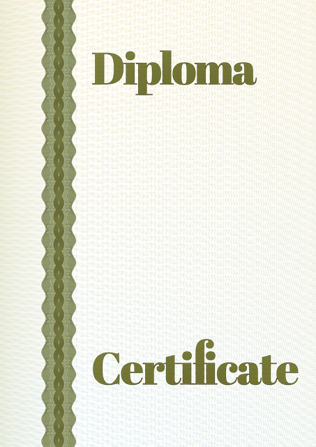compliance-certificates-640x480-23272548.png